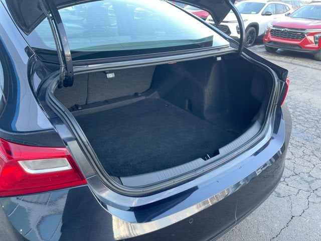 2023 Chevrolet Malibu FL