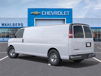 2025 Chevrolet Express Cargo 3500 WT