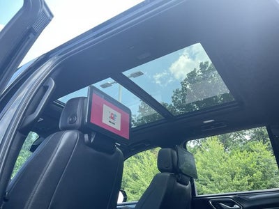 2023 Chevrolet Suburban RST
