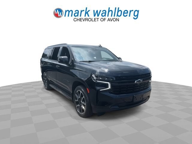 2023 Chevrolet Suburban RST