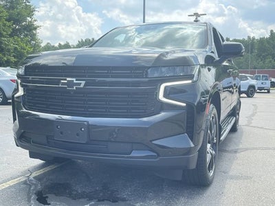 2023 Chevrolet Suburban RST