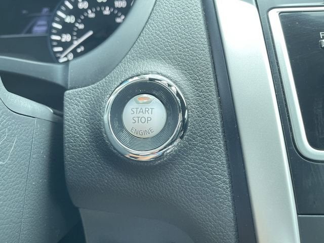 2016 Nissan Altima 2.5 SR