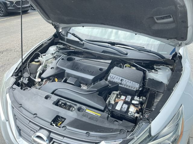 2016 Nissan Altima 2.5 SR