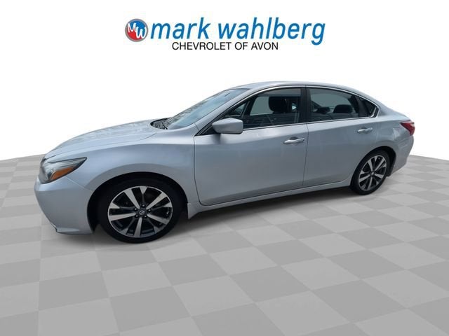 2016 Nissan Altima 2.5 SR