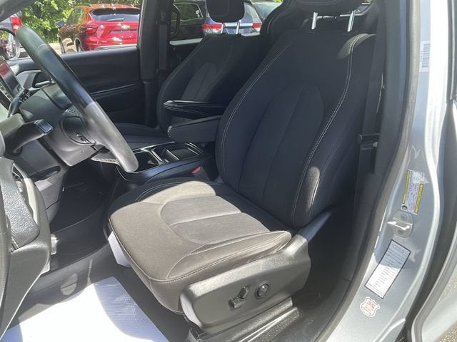 2023 Chrysler Pacifica Touring