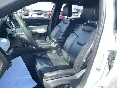 2024 Jeep Compass Latitude Lux FWD