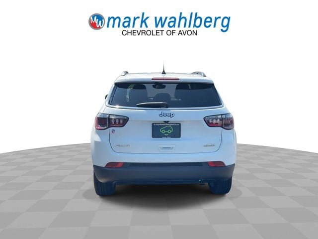 2024 Jeep Compass Latitude Lux FWD