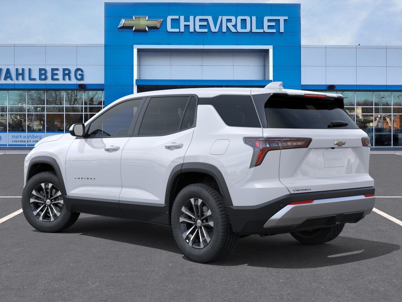 2027 Chevrolet Equinox FWD LT
