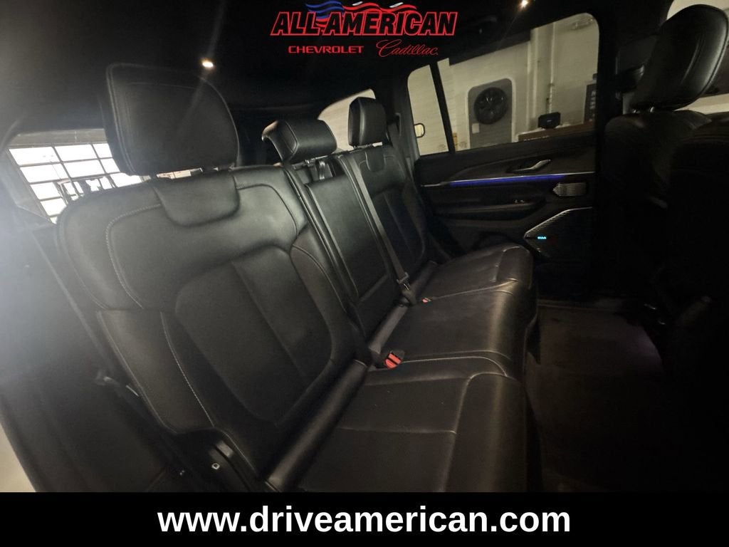 2022 Jeep Grand Cherokee Overland