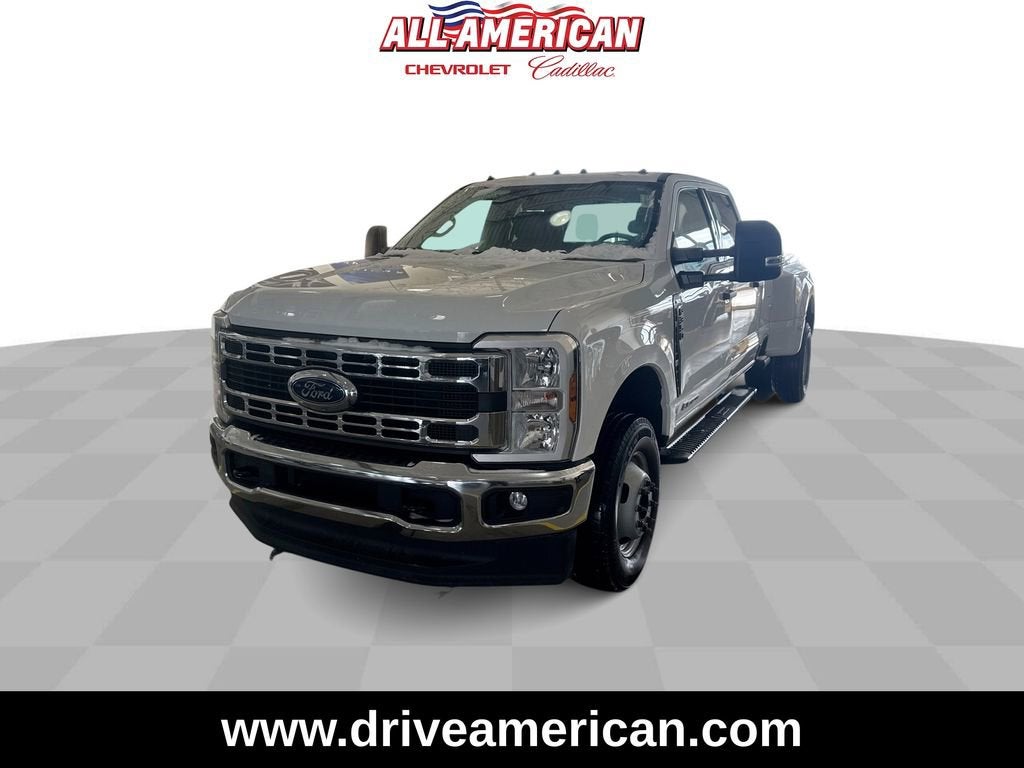2025 Ford Super Duty F-350 DRW XL