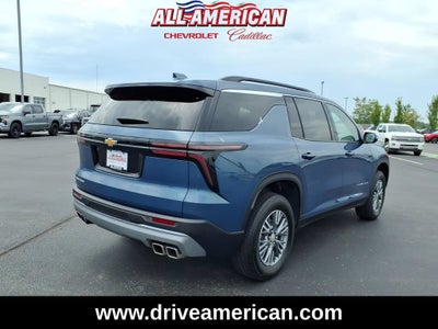 2025 Chevrolet Traverse LT