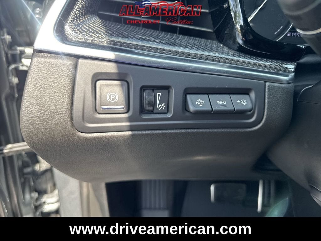 2024 Cadillac XT5 Sport