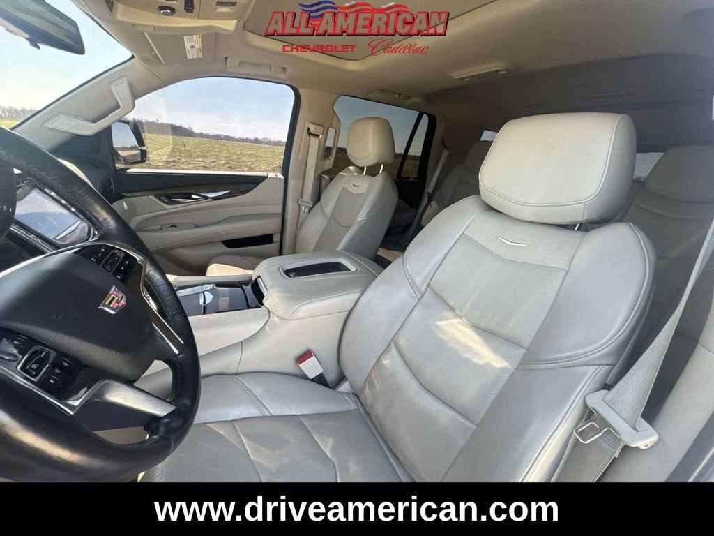 2020 Cadillac Escalade Luxury