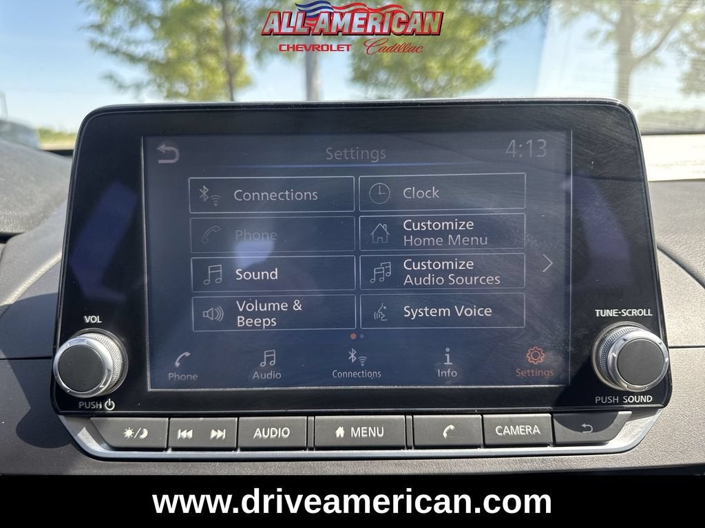 2025 Nissan Altima SV - Photo 13