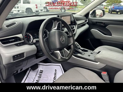 2023 Toyota Highlander L