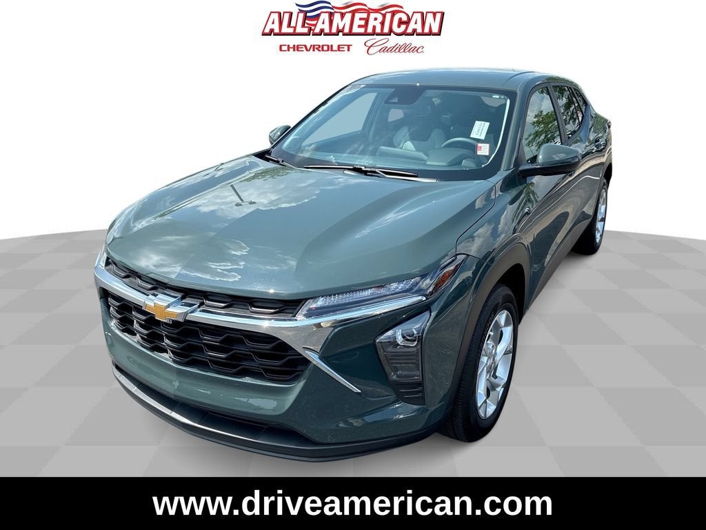 2025 Chevrolet Trax LS's photo