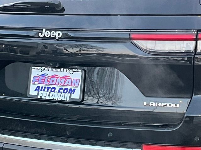 2023 Jeep Grand Cherokee Laredo 4x4