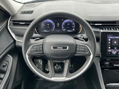 2023 Jeep Grand Cherokee L Laredo 4x4