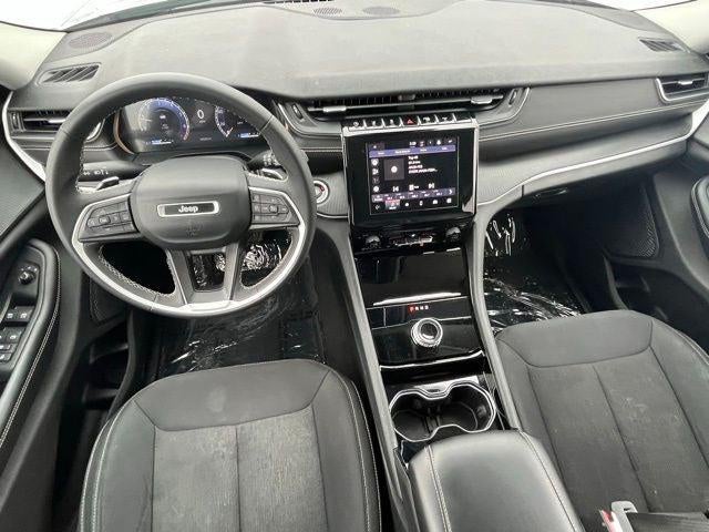 2023 Jeep Grand Cherokee L Laredo 4x4