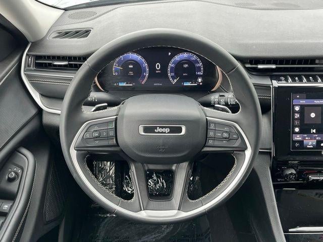 2023 Jeep Grand Cherokee L Laredo 4x4