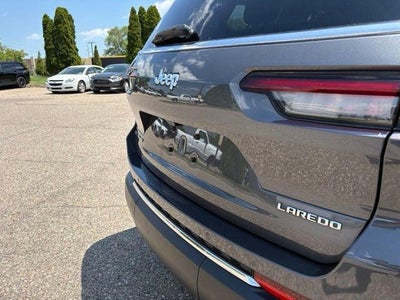 2023 Jeep Grand Cherokee L Laredo 4x4