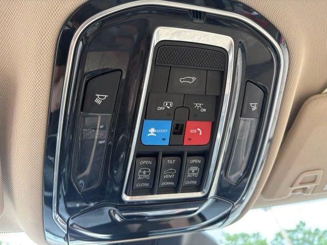 2022 Jeep Grand Cherokee L Limited 4x4