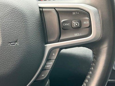 2022 RAM 1500 Big Horn Crew Cab 4x4 5'7' Box