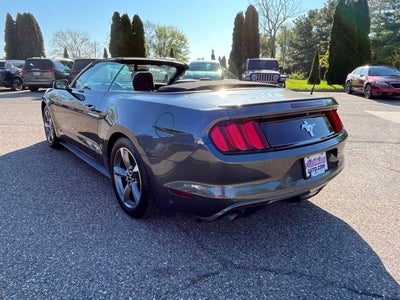 2017 Ford Mustang V6