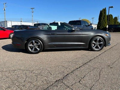 2017 Ford Mustang V6