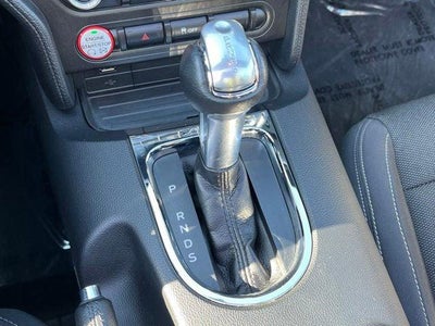 2017 Ford Mustang V6