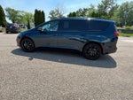 2023 Chrysler Pacifica Limited AWD