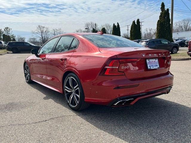 2019 Volvo S60 T6 R-Design