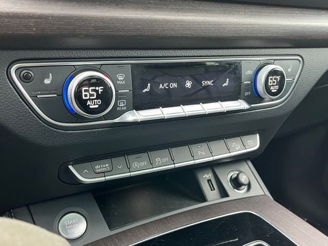 2024 Audi Q5 Premium Plus 45 TFSI S line quattro