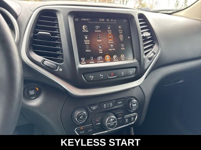 2017 Jeep Cherokee Overland