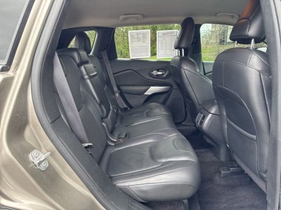 2017 Jeep Cherokee Overland