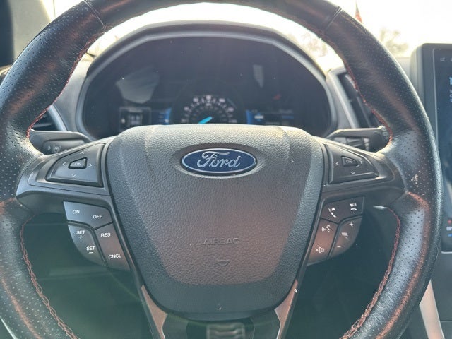 2022 Ford Edge ST Line