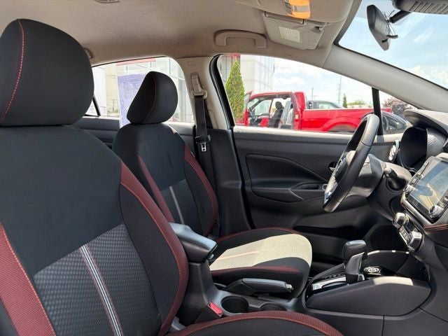 2025 Nissan Versa 1.6 SR