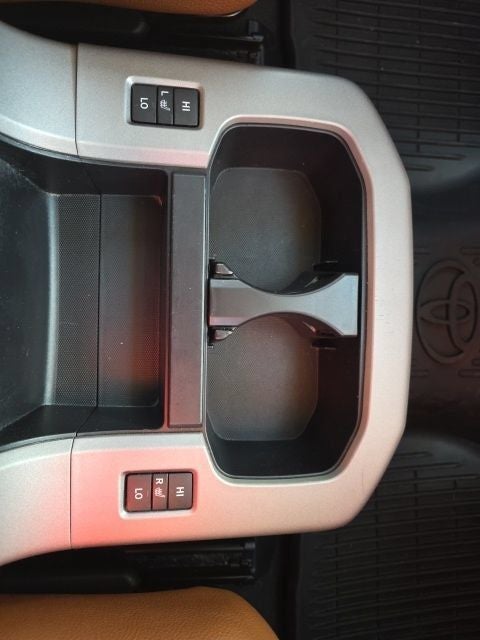 2020 Toyota Sequoia Platinum