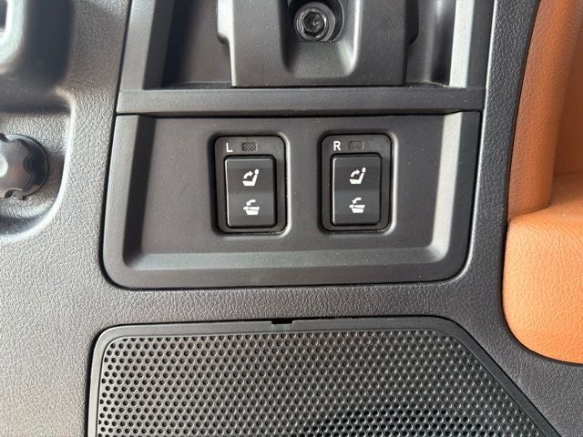 2020 Toyota Sequoia Platinum