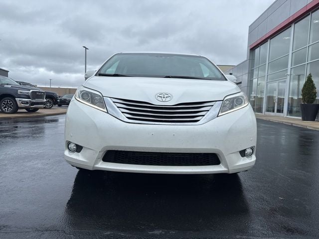2017 Toyota Sienna Limited Premium 7 Passenger