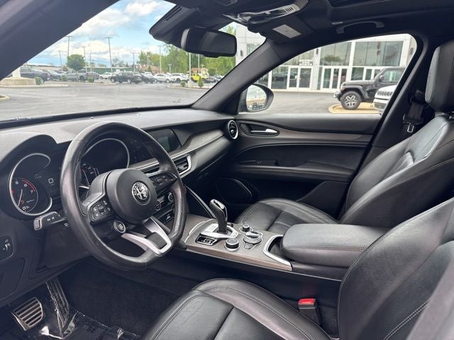 2022 Alfa Romeo Stelvio Ti