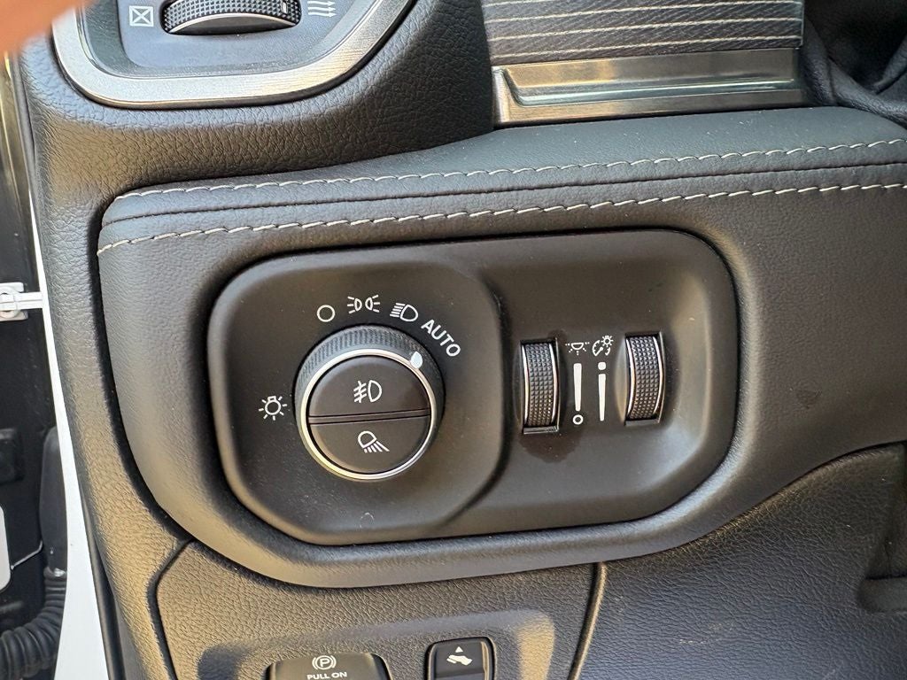 2021 RAM Ram 1500 Pickup Limited - Photo 15