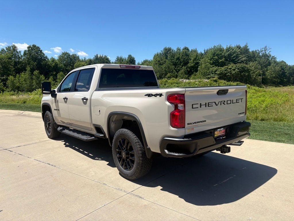 2026 Chevrolet Silverado 2500HD Custom