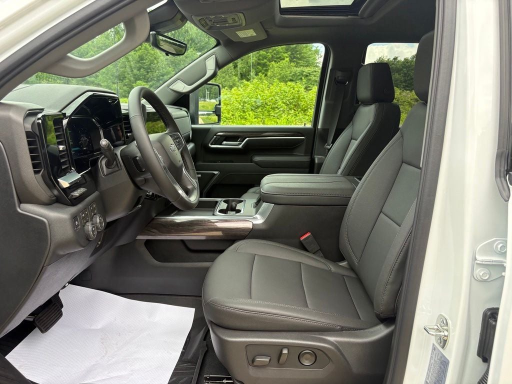 2026 Chevrolet Silverado 2500 HD LTZ - Photo 15