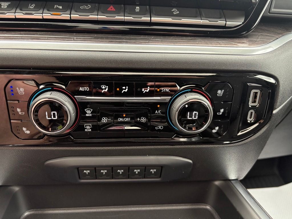 2026 Chevrolet Silverado 2500 HD LTZ - Photo 23