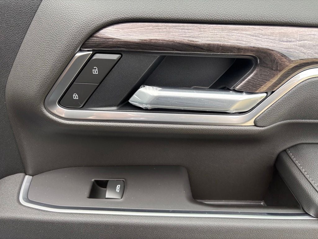 2026 Chevrolet Silverado 2500 HD LTZ - Photo 43