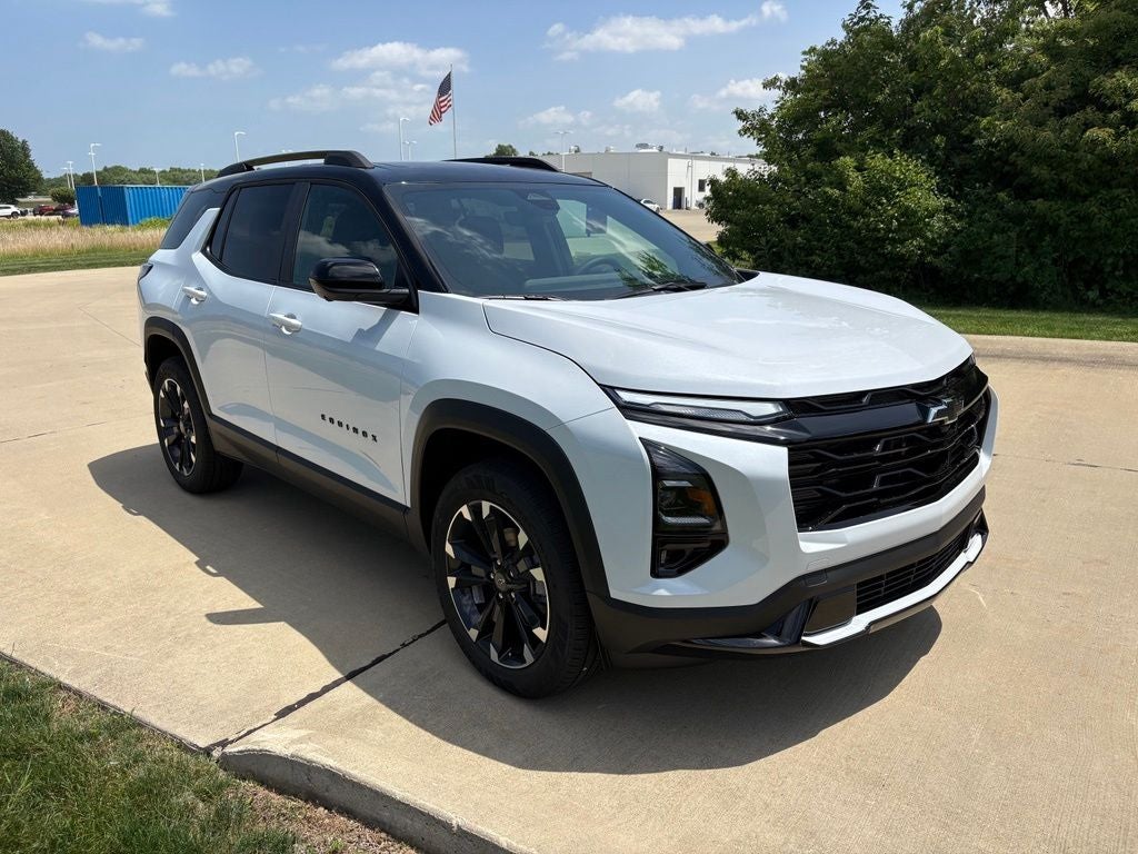 2027 Chevrolet Equinox RS - Photo 11