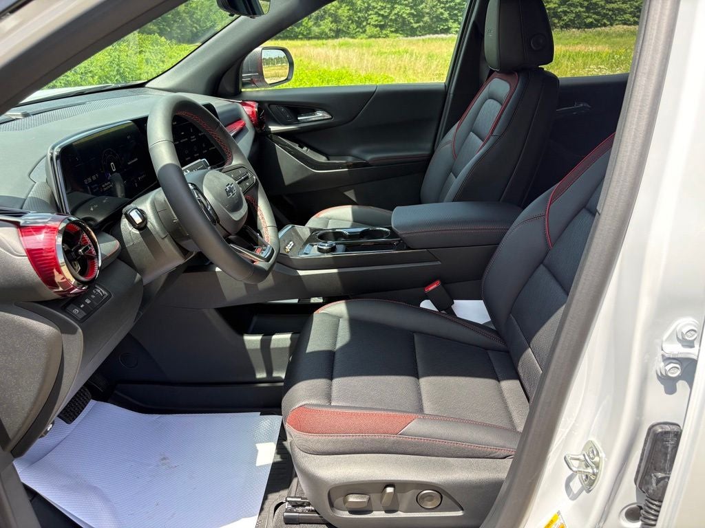 2027 Chevrolet Equinox RS - Photo 16