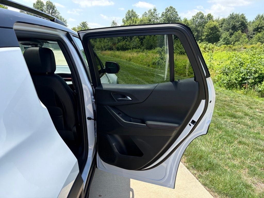 2027 Chevrolet Equinox RS - Photo 47