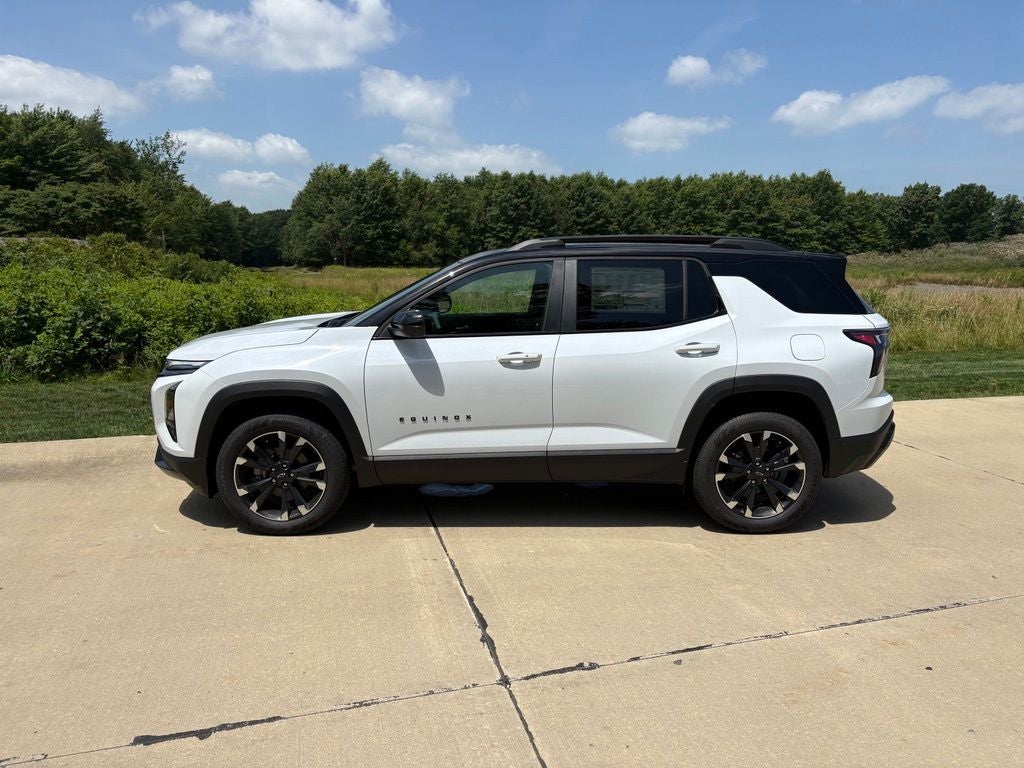 2027 Chevrolet Equinox RS - Photo 6